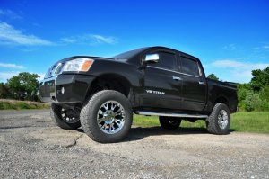 Nissan Titan Suspension Lift Kit - Rough Country - 6 Inch - '04-'15